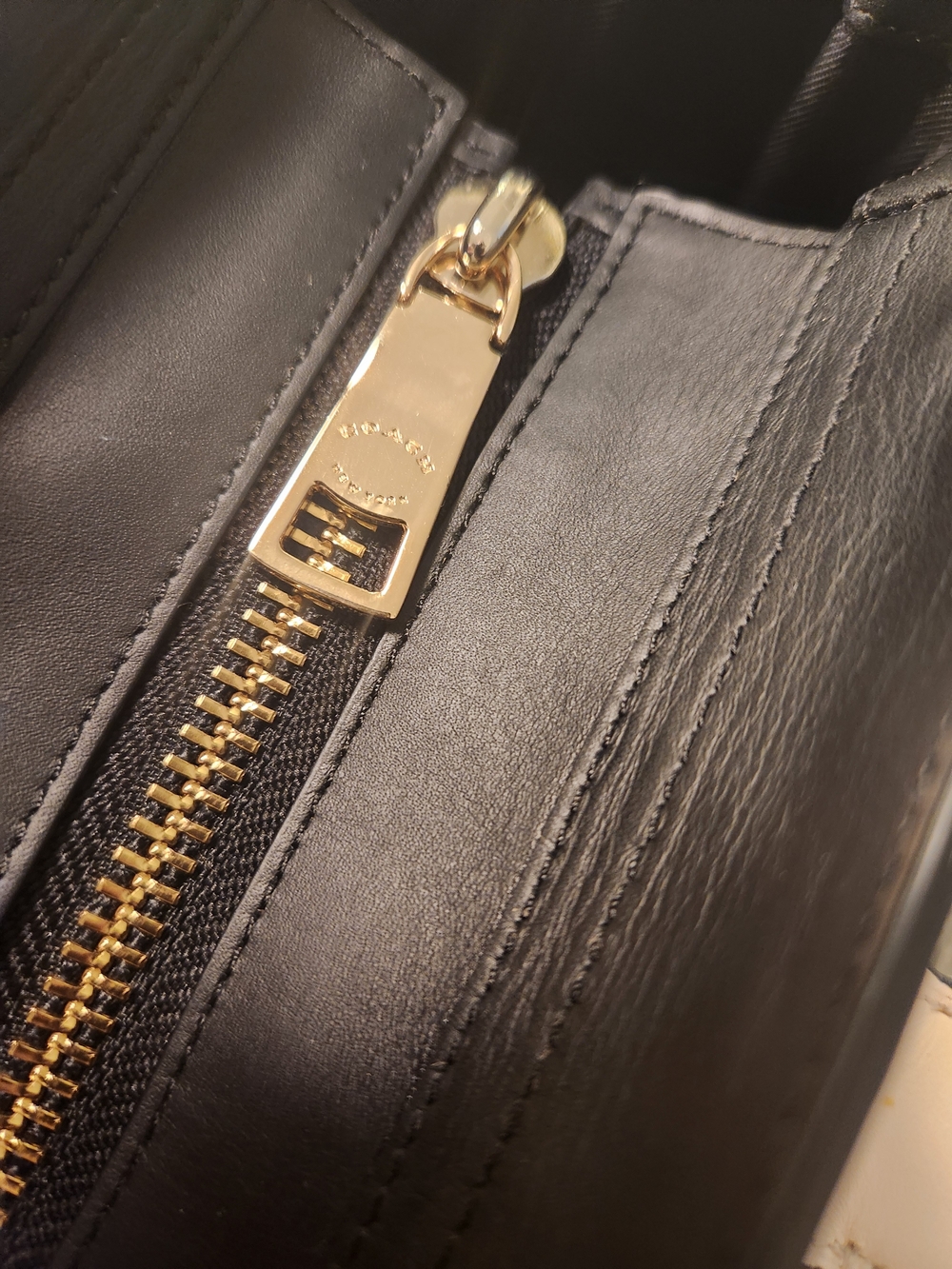 Coach Swagger 37 Croc-Embossed Satchel With Shoulder/Crossbody Strap - Picture 14 of 16